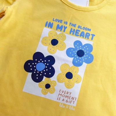 Conj. Blusa Love is the Bloom e Short com Strass - Amarelo e Marinho